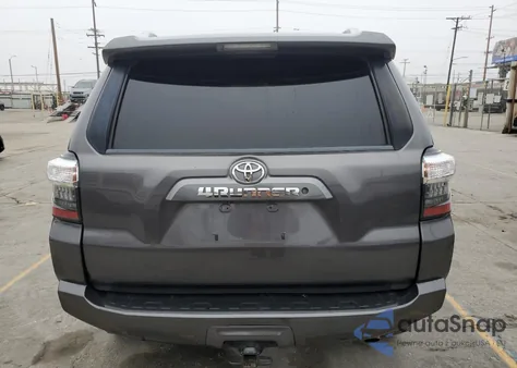 2017 Toyota 4Runner Sr5/Sr5 Premium z USA, uszkodzony, nr VIN JTEBU5JR6H5451628